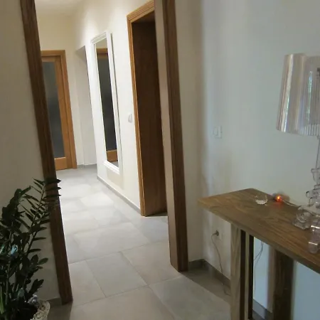 A Casa Di Enrico E Luzme B&B